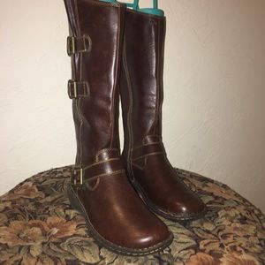 Born boots